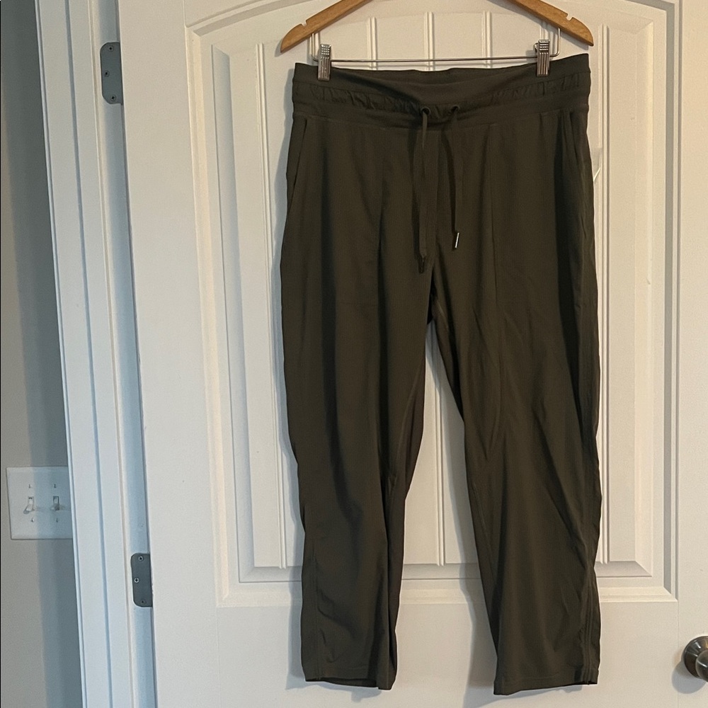 Lululemon Dance Studio mid rise Pants Joggers Size 10